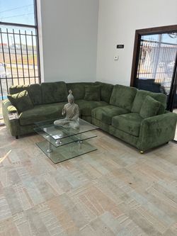 the real gift is the great price and the easy financing! 🌨️⛄️❄️ get cozy just in time for winter with great prices on these beautiful sectionals! 🎄?