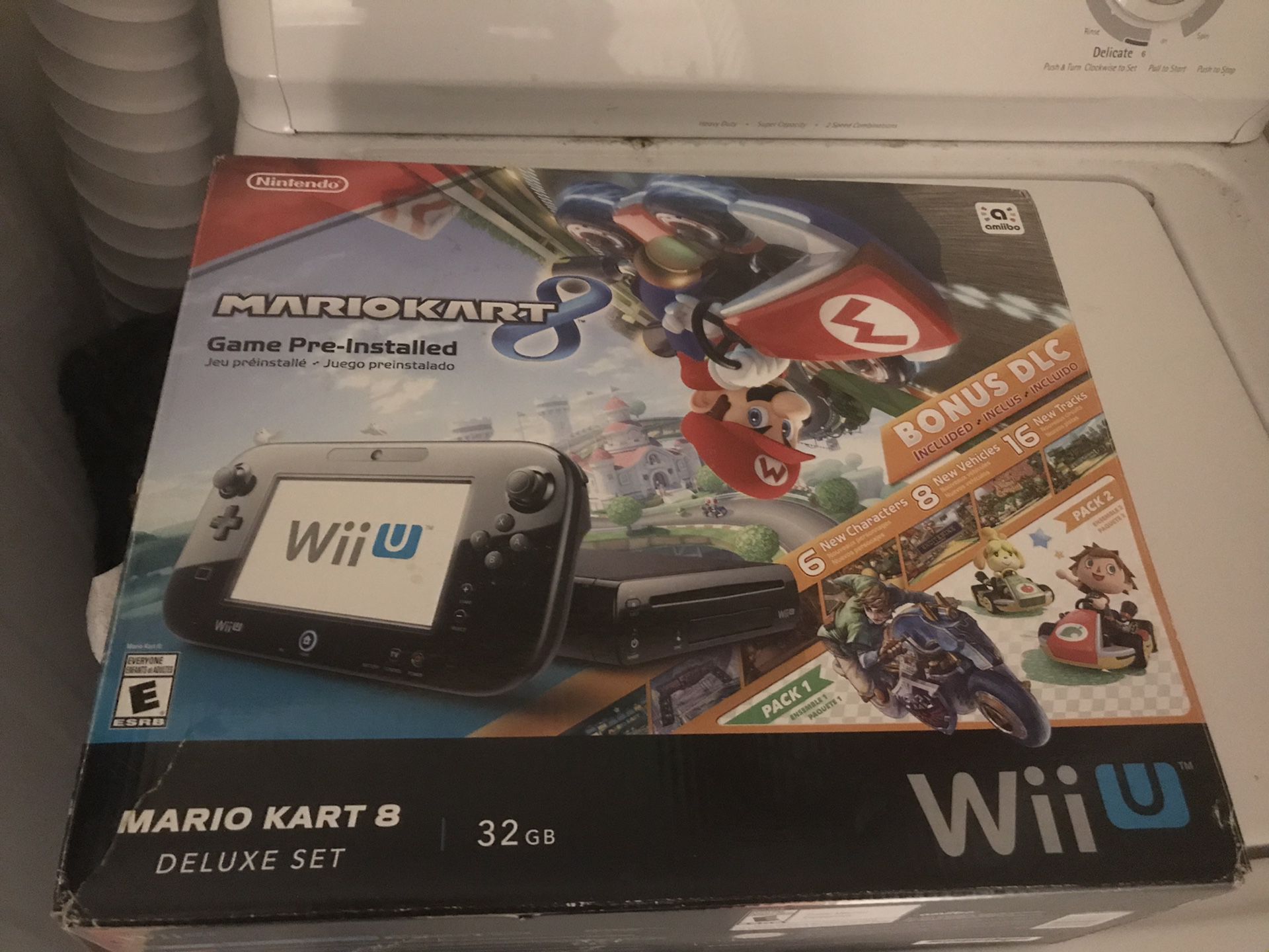 Nintendo Wii U Mario Kart Edition
