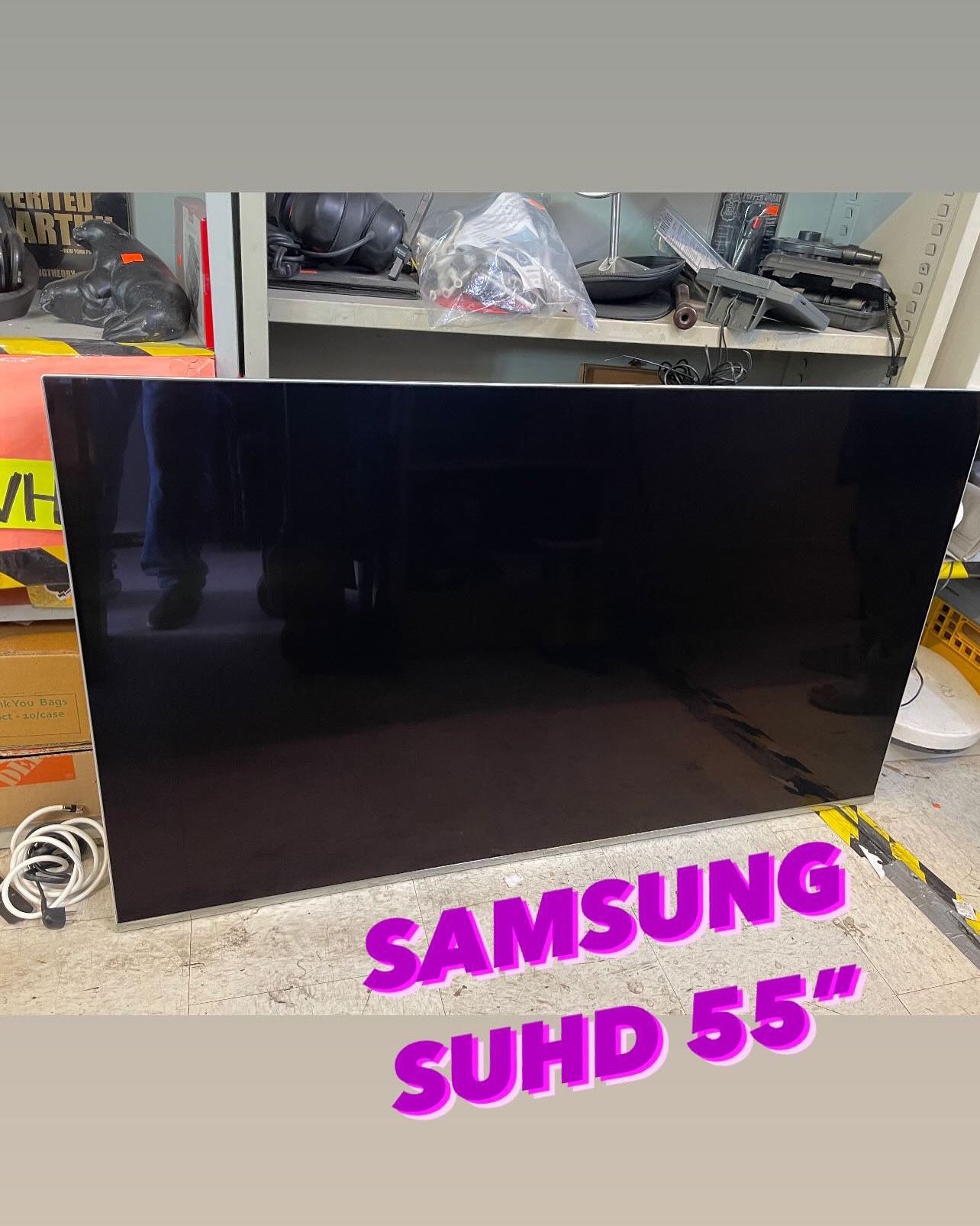 SAMSUNG SUHD 4K 55” Inch SMART Tv Television KS8000 Series WORKS PERFECT WITH REMOTE AND WALL MOUNT