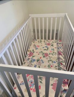 Dream on me - White Crib with Graco Matress