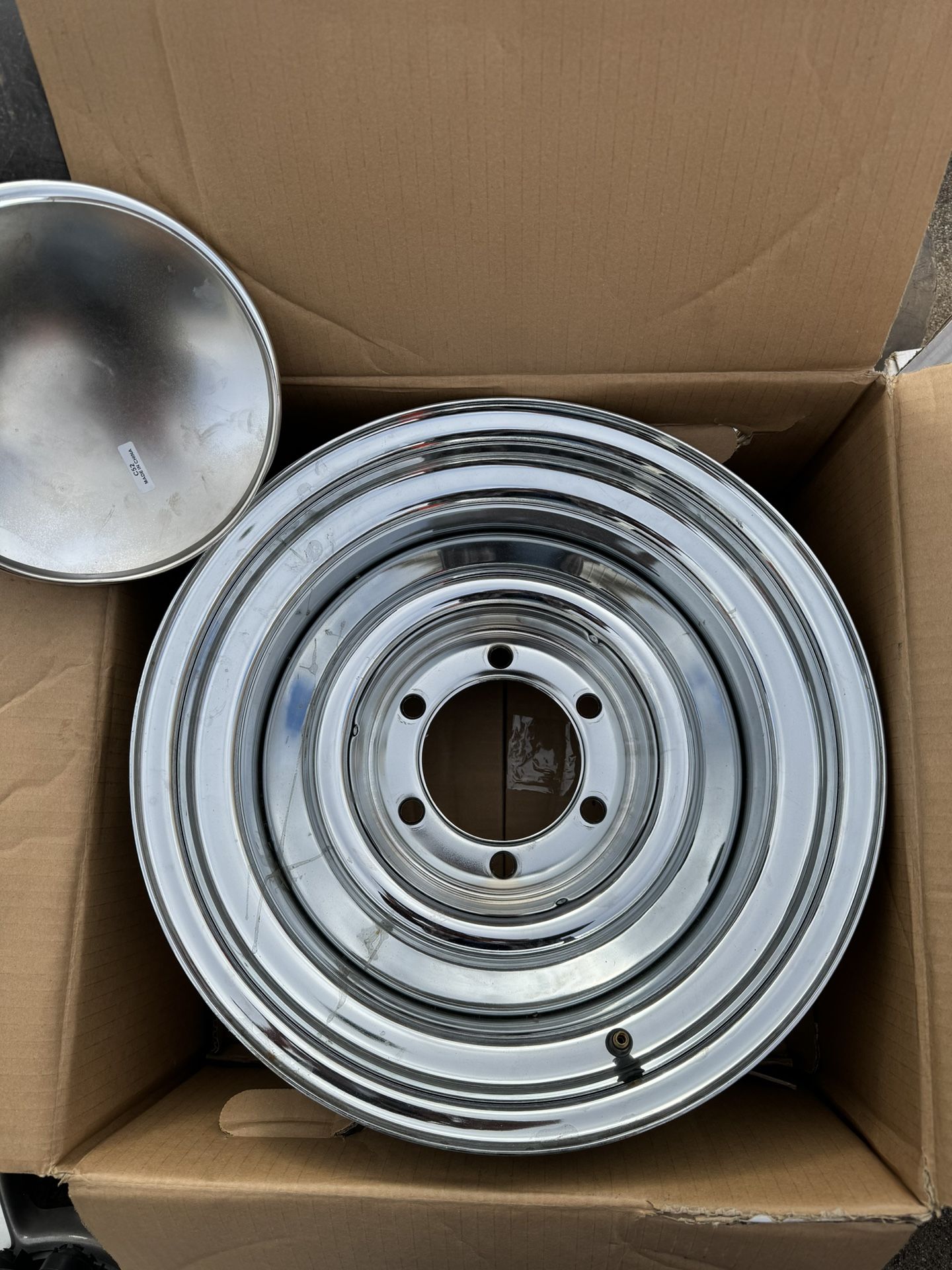 Baby Moon 15X8 Chrome Rims GM 6 Lug