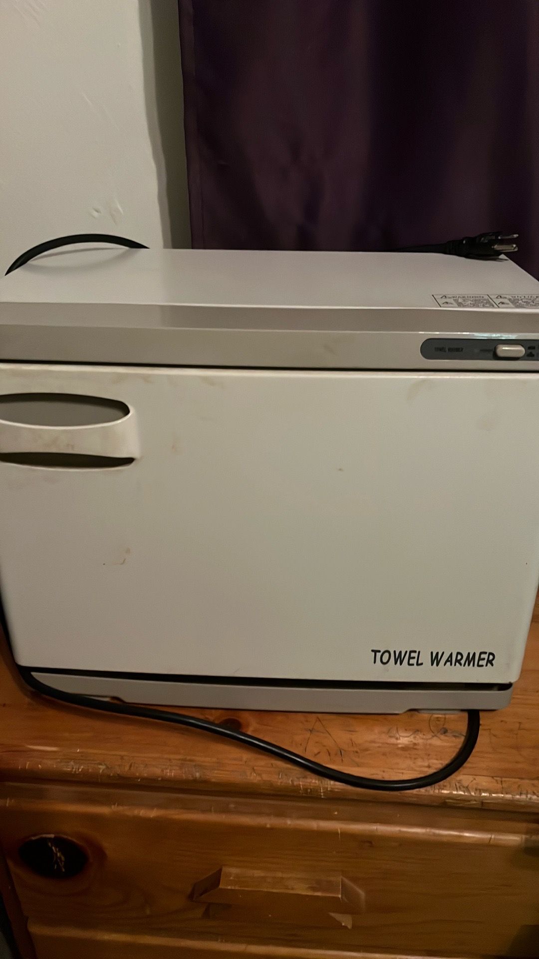 Towel warmer