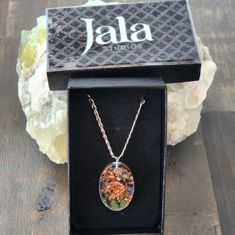 Elysia – Oval Orgonite Pendant Rose Quartz Aventurine & Amethyst 20