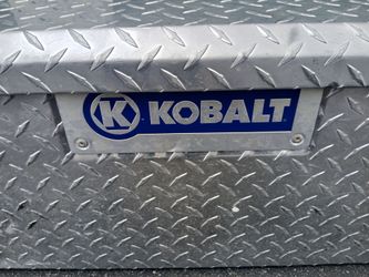 KOBALT ALUMINUM TOOL BOX  FOR CHEVY SILVERADO