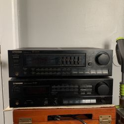 2. Stereo Receiver SX. 335. N. Sx 1300. Works Great.  
