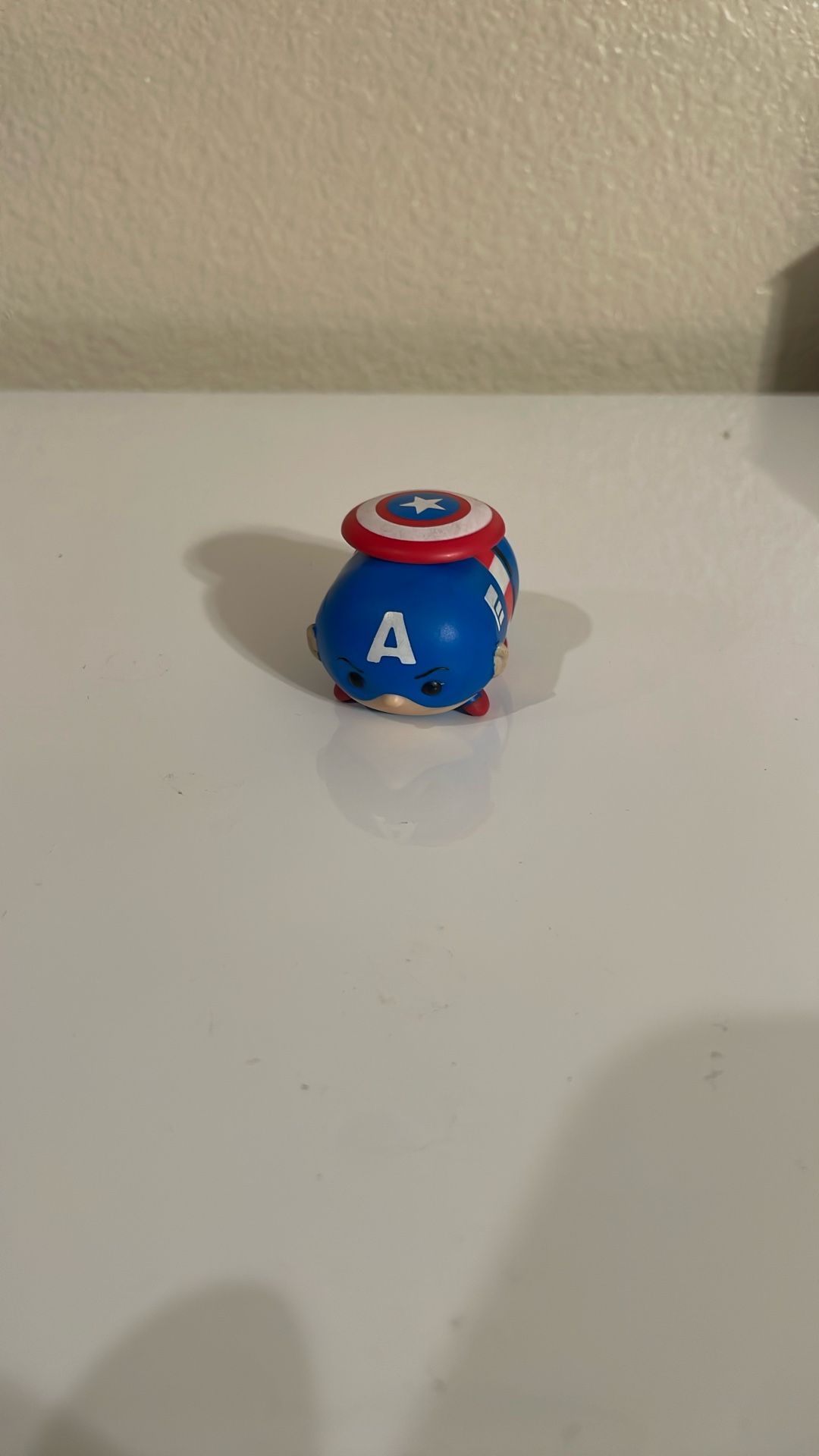 Marvel Disney Tsum Tsum - Captain America - Medium - Vinyl Figure - Series 1