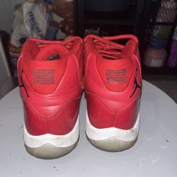 Red Jordan 11’s