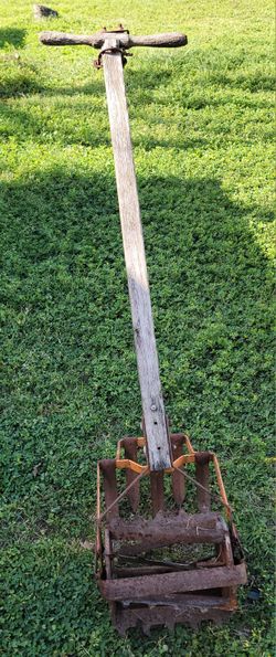 Antique Vintage ROHO Tiller/Cultivator, Circa 1928