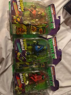 Teenage Mutant Ninja Turtles Throw-N-Battle Set Of 3 
