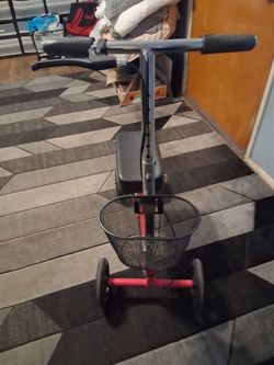Medical knee scooter