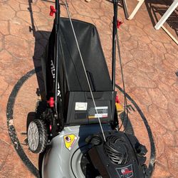 Murray 22 in. 140 cc Briggs & Stratton Walk Behind Gas Self-Propelled Lawn Mower with Front Wheel Drive and Bagger