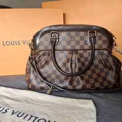 New Condition Louis Vuitton Damier Ebene Trevi 