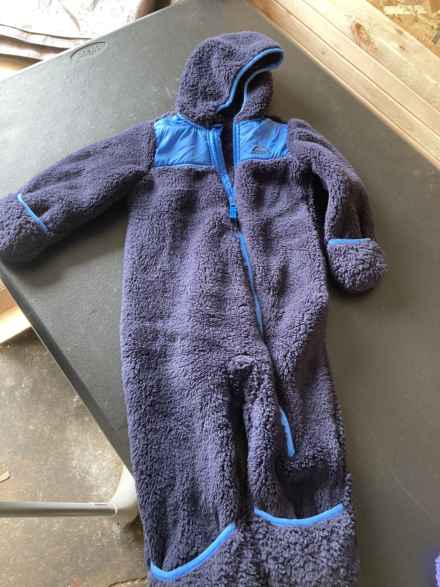 Brand New Fleece Snozy Bunting