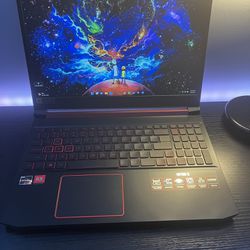 Acer Nitro 5 (Gaming Laptop)
