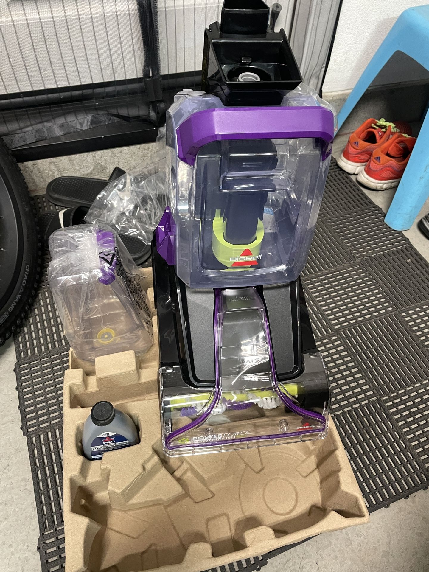 Price Cut Bissell Power Force Power Brush Pet Lightweight Carpet Washer