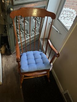 Wood Rocking Chair
