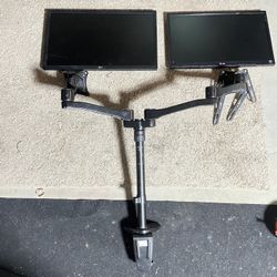 Dual Monitor Bracket With 2xLG 27inch Gaming Monitors 