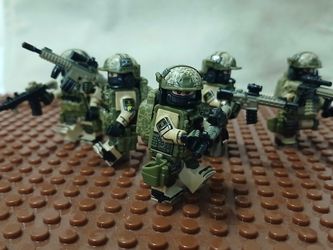 5 X RARE ISRAELI SPECIAL FORCES MINIFIGURES