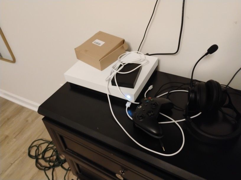 Xbox One S