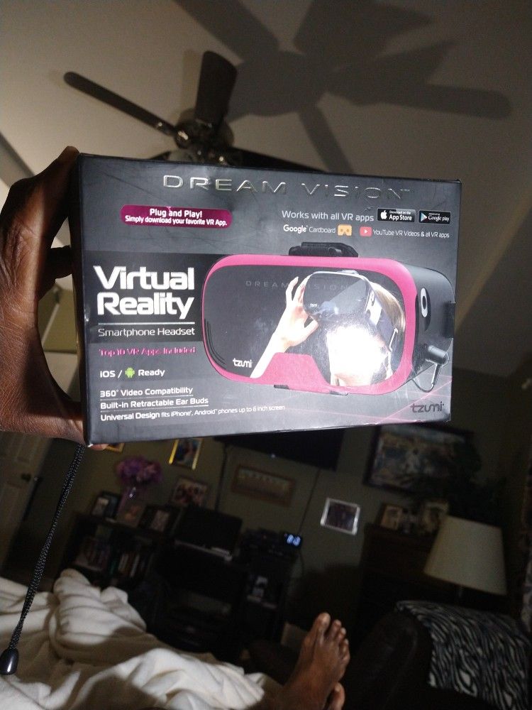 Virtual Reality 