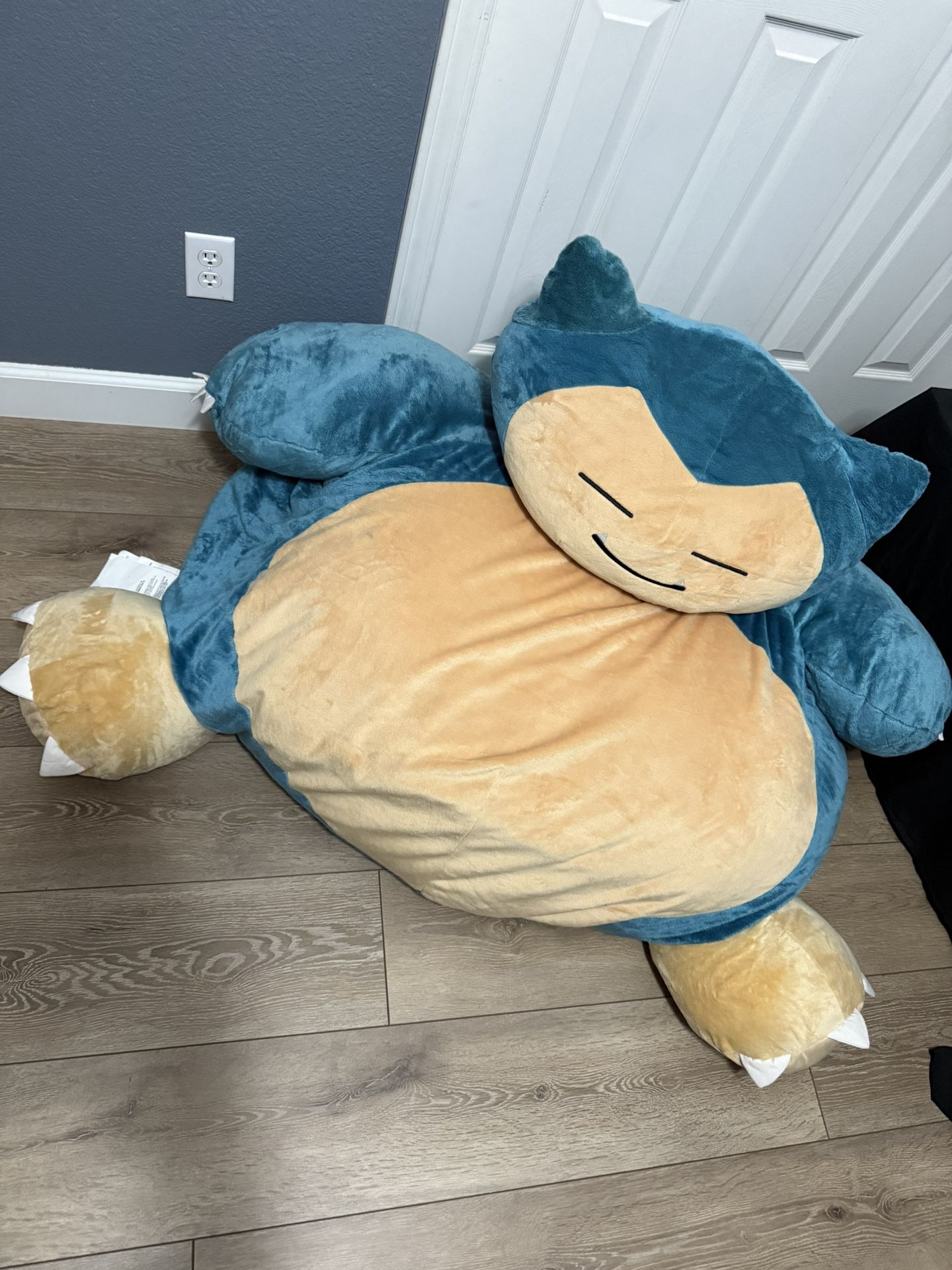 Pokemon Thinkgeek Official Pkmn Center Bean Bag Chair Large