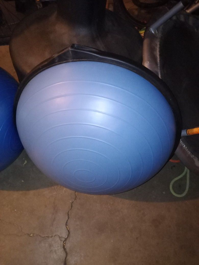 Bosu Balance Trainer Great For Skiing Snowboard Training