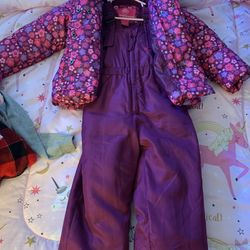 Weather Proof Snow Gear Size 4T