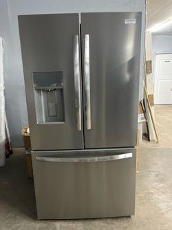 Frigidaire Stainless Refrigerator ‼️60 Day Warranty‼️