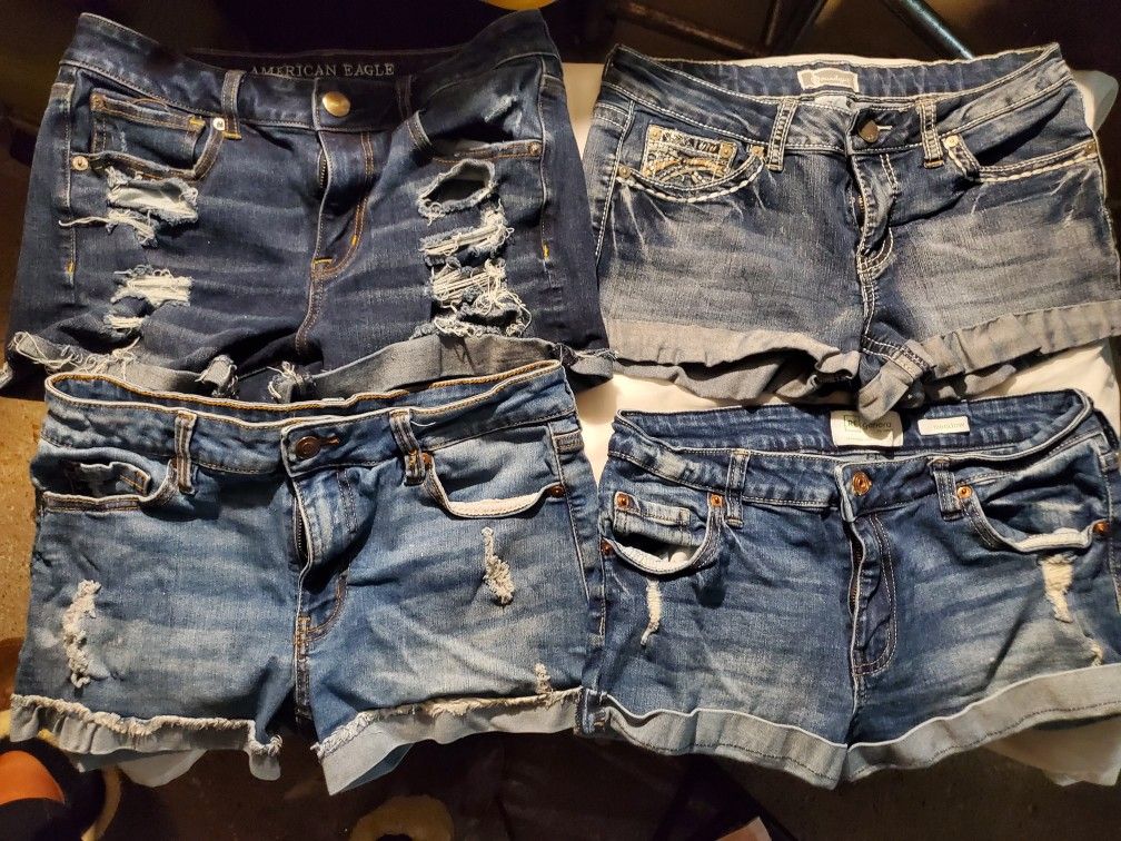 Womans Shorts