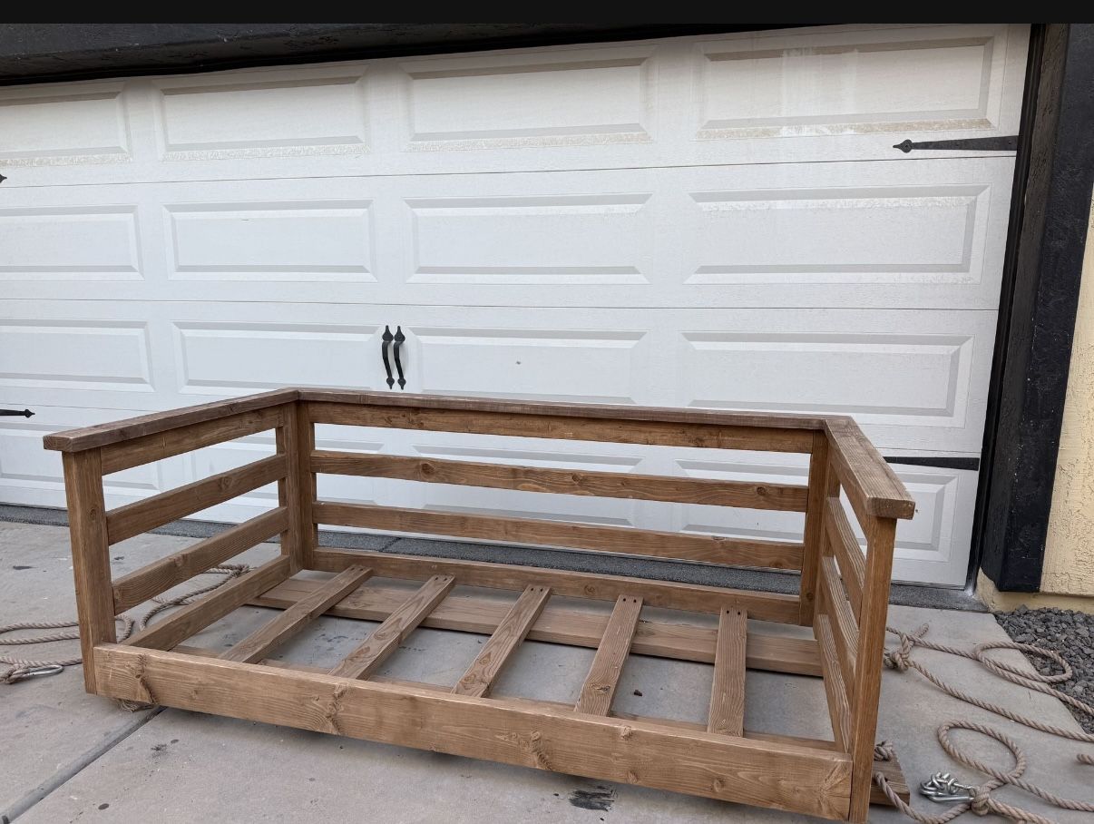Wood Porch Swing (twin size)