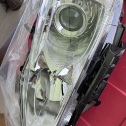 Nissan Altima Front Left Side Head Light 