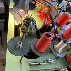 Commercial Overlocking Machine 