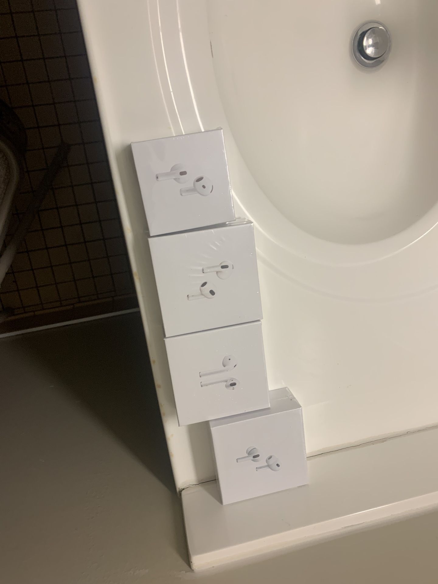 Apple Air Pods1 Generation Gen 2 Pro 2 AirPods 4