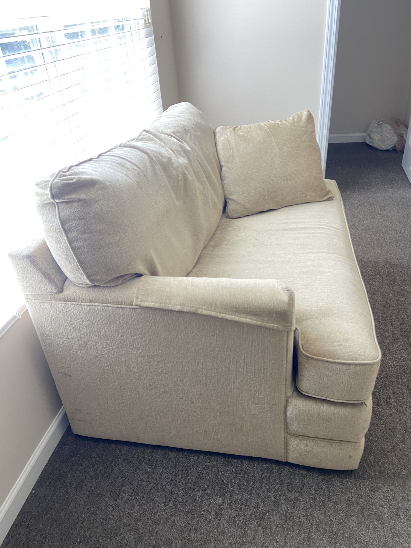 Loveseat In Great Condition $125