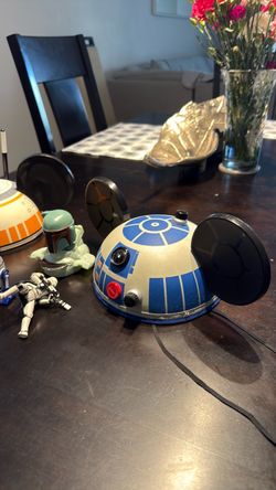 Disney Star Wars R2-D2 Mickey Ears Hat