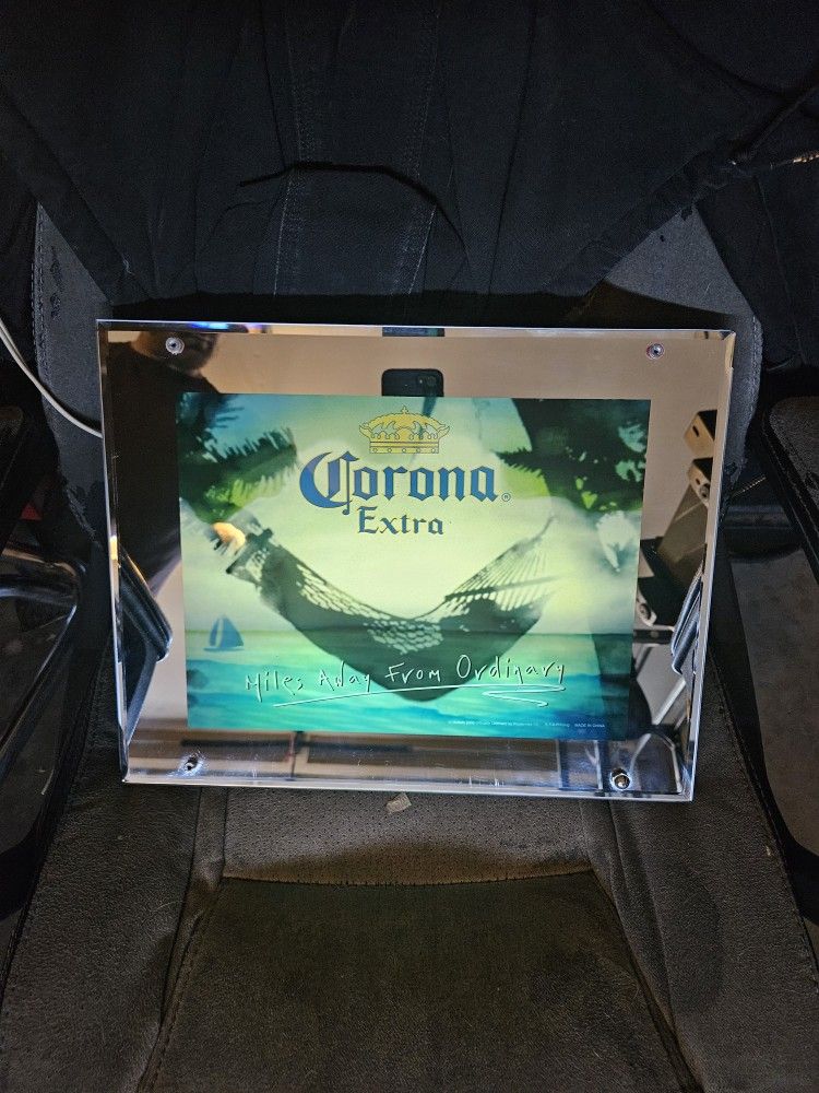 Corona Bar Light