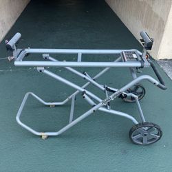 Ridgid folding mobile saw stand