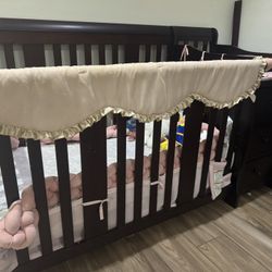 Baby Crib-storkcraft