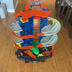 Ultimate garage hot Wheels