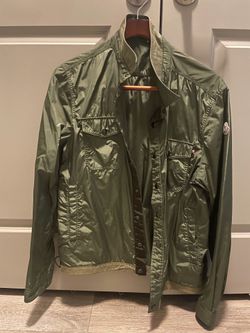 Moncler Men’s lightweight Jacket - Size 4