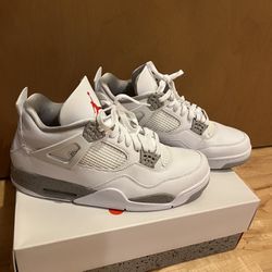 Air Jordan 4 White Oreo Size 13
