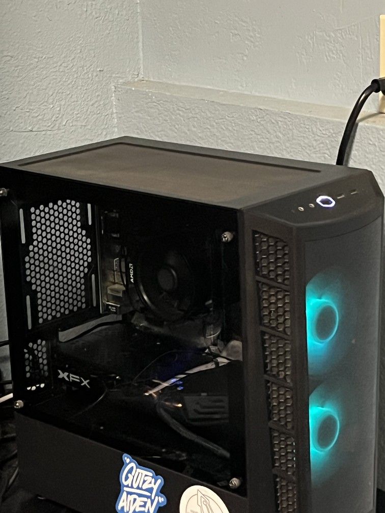 Great GAMING Computer (And schoolwork too)! Perfect For Beginners!