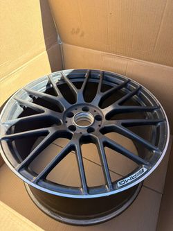 2020 AMG C63s Rear Wheels
