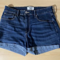 Levi's Denizen Women's High Rise Jean Shorts Size 12 W31 Dark Wash