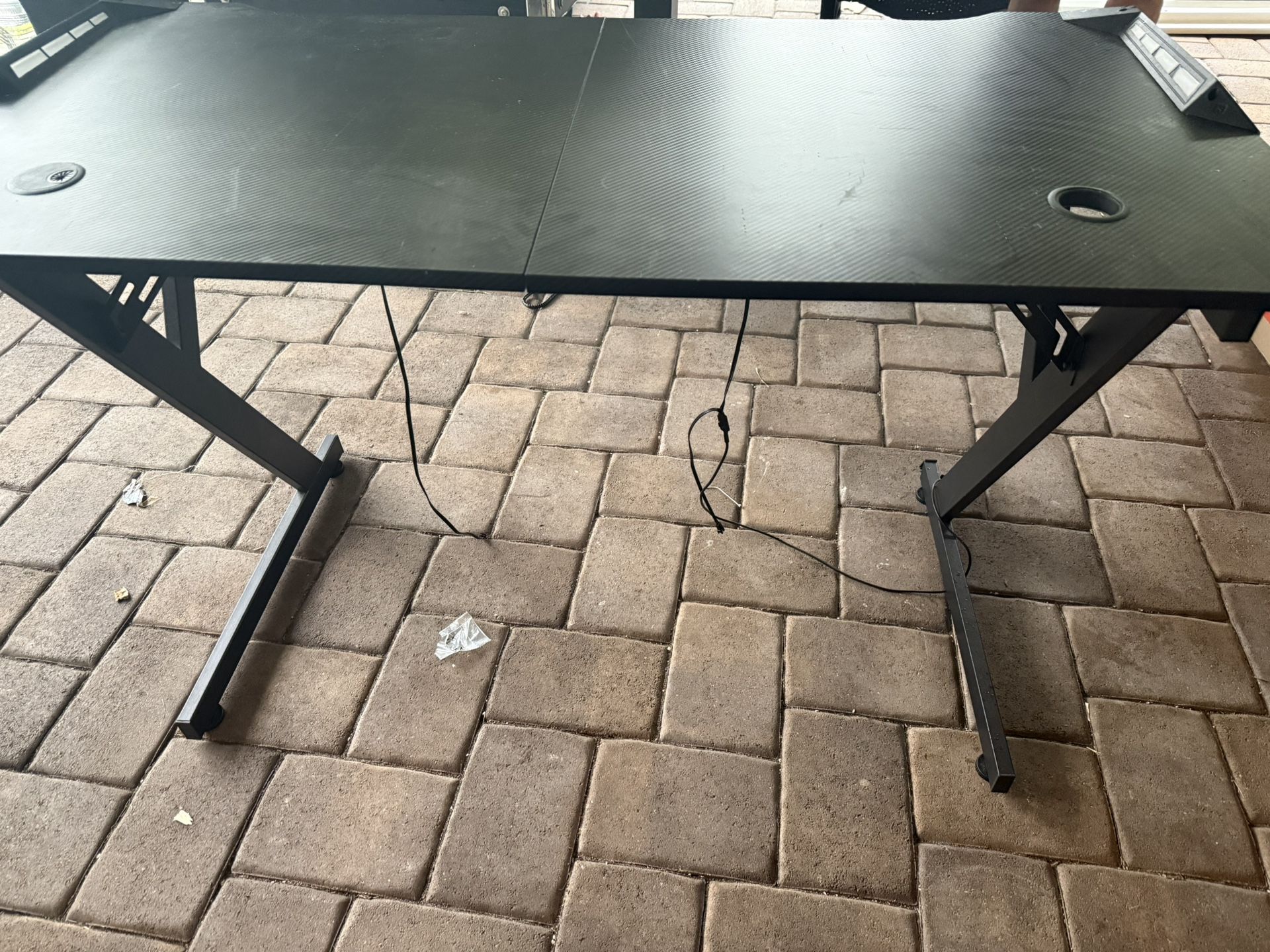 Gamer Table