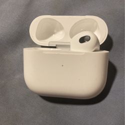 AirPod 3s Case And Right Earpiece Only