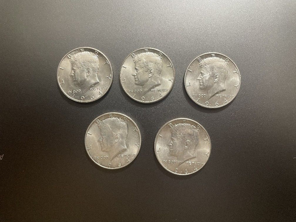 1964 D KENNEDY HALVES BU!
