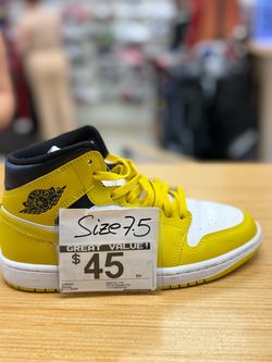 Jordan 1 Mid Vivid Sulfur size 7.5