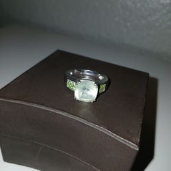 925 Silver Whire Saphire Or Style Ring 