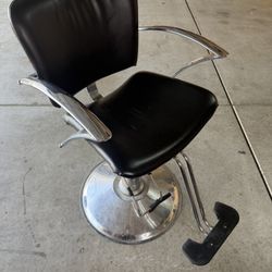 Barber Chair (doesn’t pump)